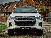 Isuzu D-Max (2021+) - Linear-6 Grille Mount Kit