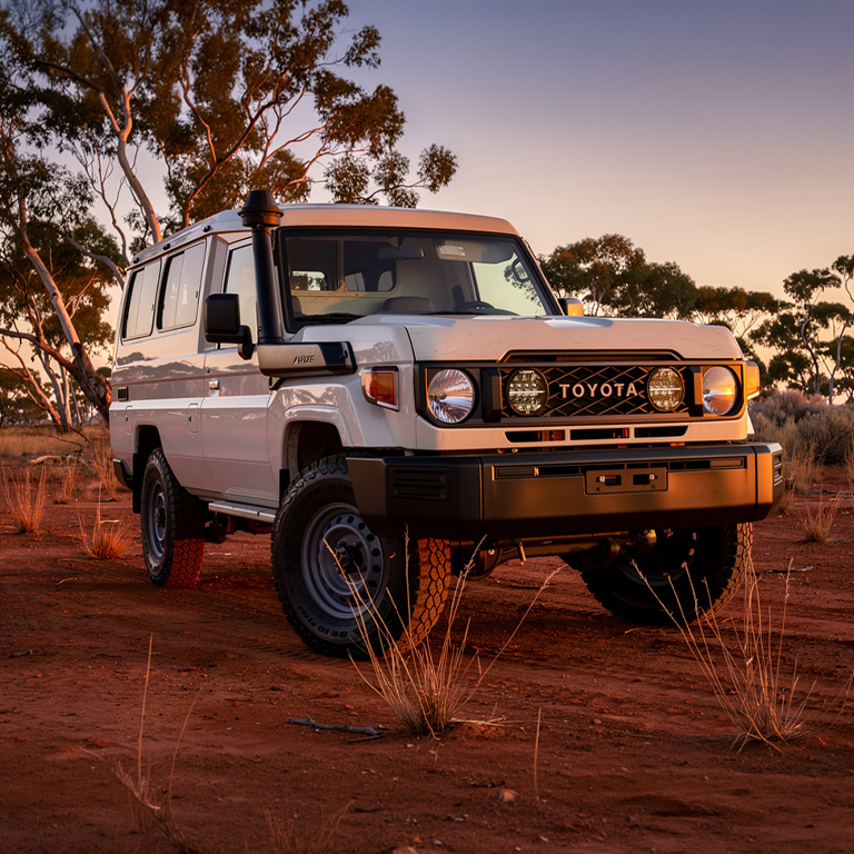 Built for the LC70 — ready to go the distance.